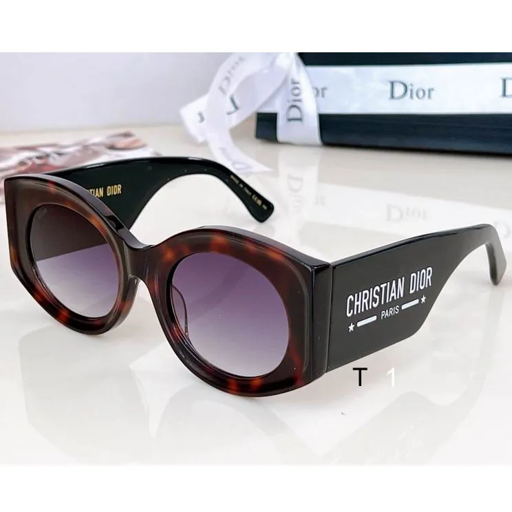 Dior DSGTA9UCR 53-23-142 a01
